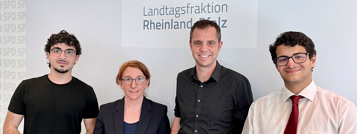 Landesschüler*innenvertretung: Handy-Regeln an Schulen alltagstauglich ausgestalten
